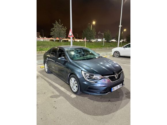 Sahibinden Renault Megane 1.3 TCe Joy 2021 Model