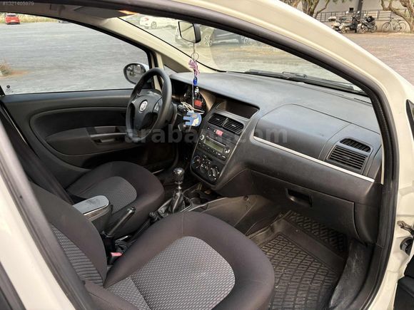 KALEM OTOMOTİV'DEN 2013 MODEL ÇOK TEMİZ