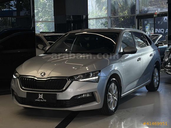 | UNIQ AUTO |2020 SKODA SCALA 1.6TDI PREMIUM GERIGORUS CARPLAY