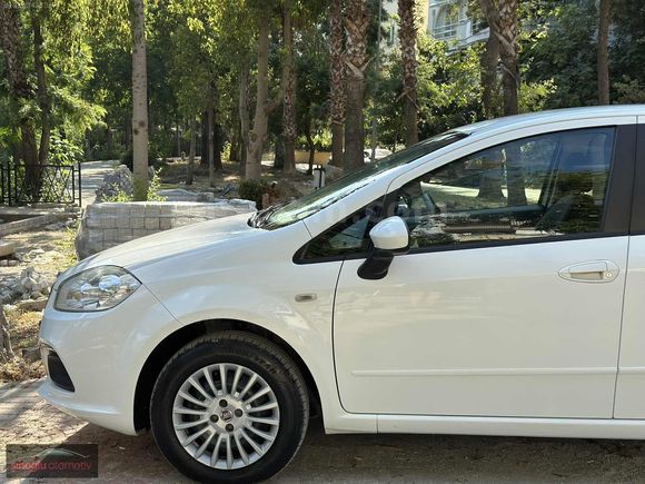 2013 MODEL HATASIZ BOYASIZ SADECE 29.000 KM DE KUSURSUZ