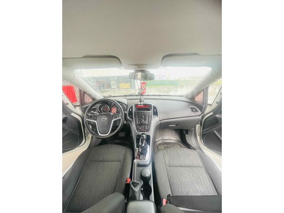 Sahibinden Opel Astra otomatik 1.6 Edition 2013 Model  