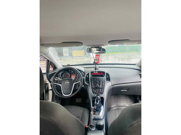 Sahibinden Opel Astra otomatik 1.6 Edition 2013 Model  
