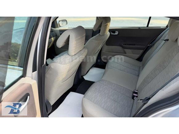 2008 MODEL RENAULT MEGANE 1.5 DCİ EXPRESSİON PLUS EMSALSİZ
