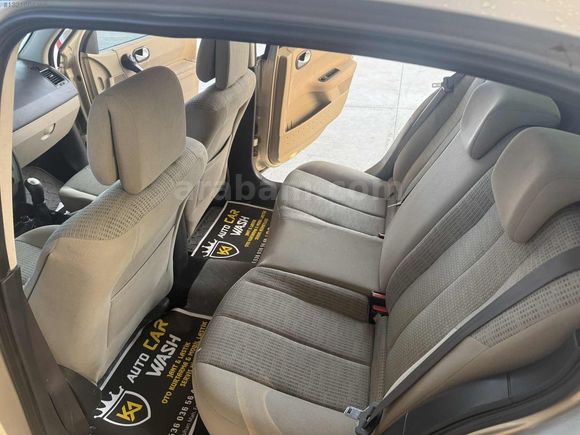 Osman Özbek Otomotiv 2007 Model Megane Hatasız Ayarında