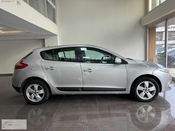 2012 MEGANE dizel 6 İLERİ 110 luk
