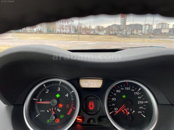 ORJ. 162.000 KM DE MEGANE 1.5 DCİ EXTREME