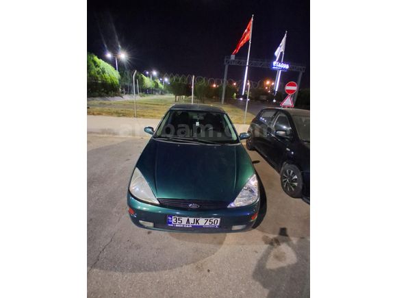 Sahibinden Ford Focus 1.6 Ambiente 2001 Model  275.000 km Yeşil