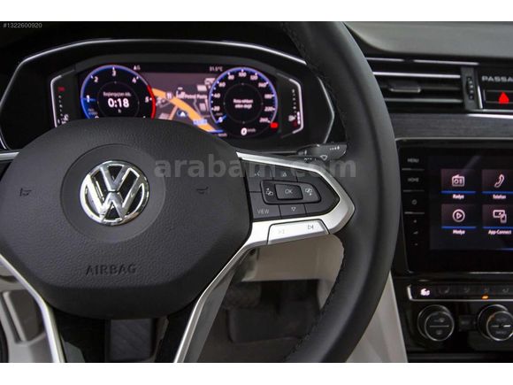 BAYAR'DAN 2020 17.KM VOLKSWAGEN PASSAT ELEGANCE CAM TAVAN+ISITMA