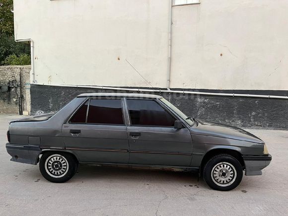 Sahibinden Renault R 9 1.4 Broadway 1994 Model