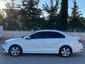 TEMİZ JETTA İÇİ BEJ