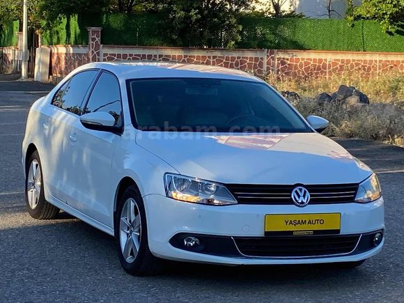 TEMİZ JETTA İÇİ BEJ