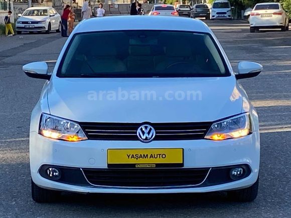 TEMİZ JETTA İÇİ BEJ