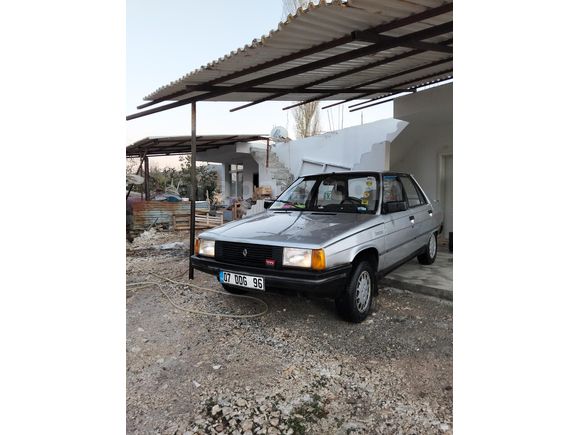 Sahibinden Renault R 9 1.4 Broadway 1985 Model