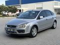 Sahibinden Ford Focus 1.6 Ghia 2005 Model 