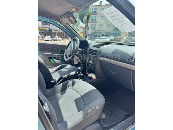 Sahibinden Renault Clio 1.2 Authentique 2004 Model