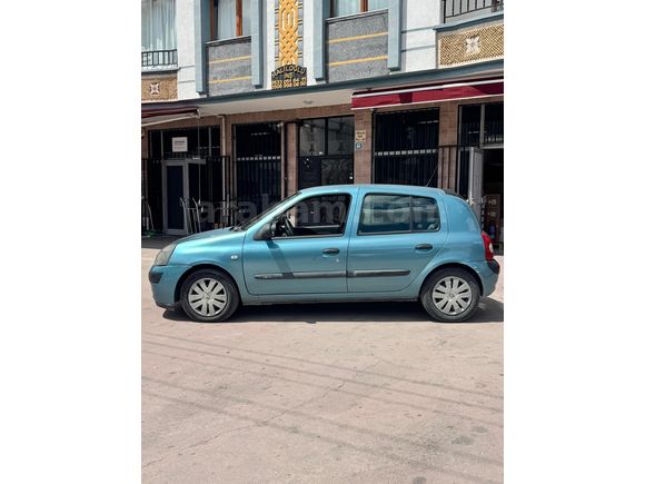 Sahibinden Renault Clio 1.2 Authentique 2004 Model