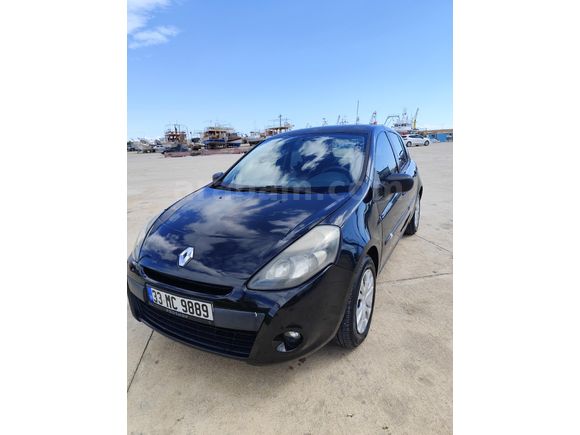 Sahibinden Renault Clio 1.2 Authentique 2010 Model  160.000 km Siyah