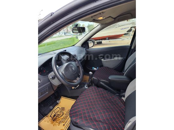 Sahibinden Renault Clio 1.2 Authentique 2010 Model  160.000 km Siyah