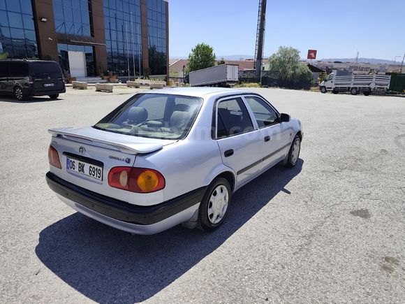 Sahibinden Toyota Corolla 1.6 Terra 2000 Model