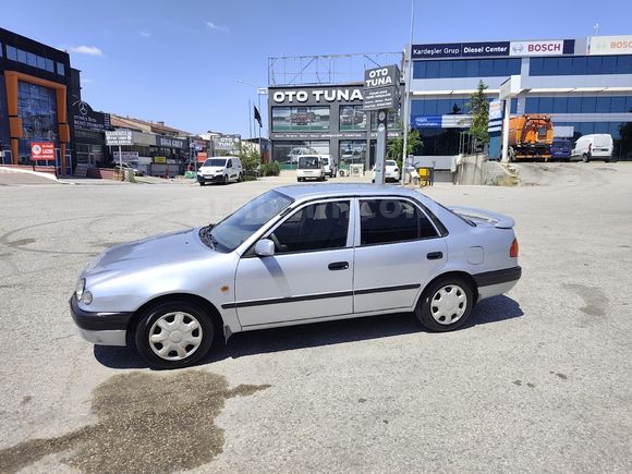Sahibinden Toyota Corolla 1.6 Terra 2000 Model