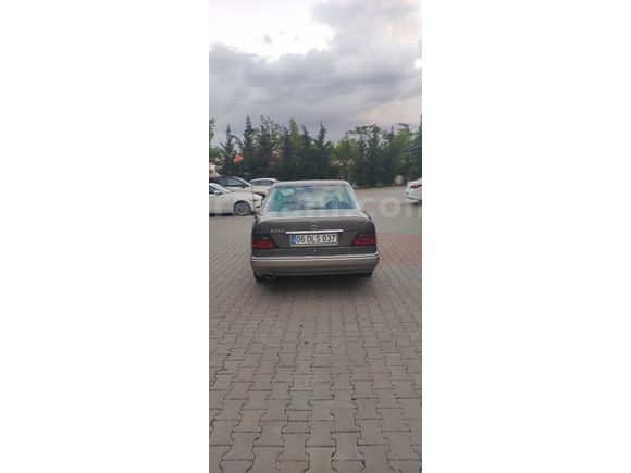 Sahibinden Mercedes - Benz E 200 1994 Model