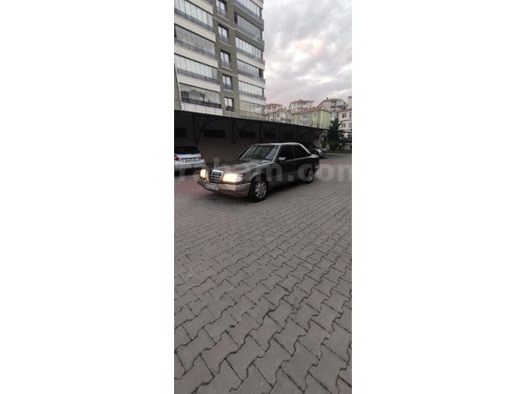 Sahibinden Mercedes - Benz E 200 1994 Model