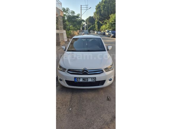 Sahibinden Citroen C-Elysée 1.6 HDi Exclusive 2016 Model  191.735 km Beyaz AİLE ARACIDIR MODEL YÜKSELTMEK İÇİN SATILIKTIR.