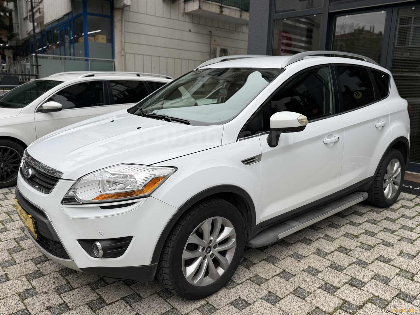 Galeriden Ford Kuga 2.0 TDCi Titanium 2011 Model İstanbul 286.000 km Beyaz 6