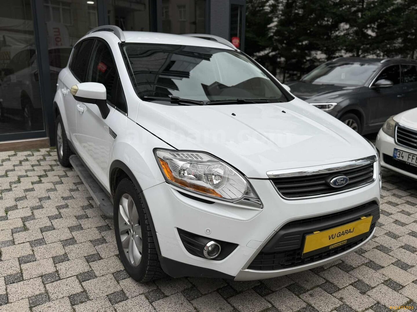 Galeriden Ford Kuga 2.0 TDCi Titanium 2011 Model İstanbul 286.000 km Beyaz 3