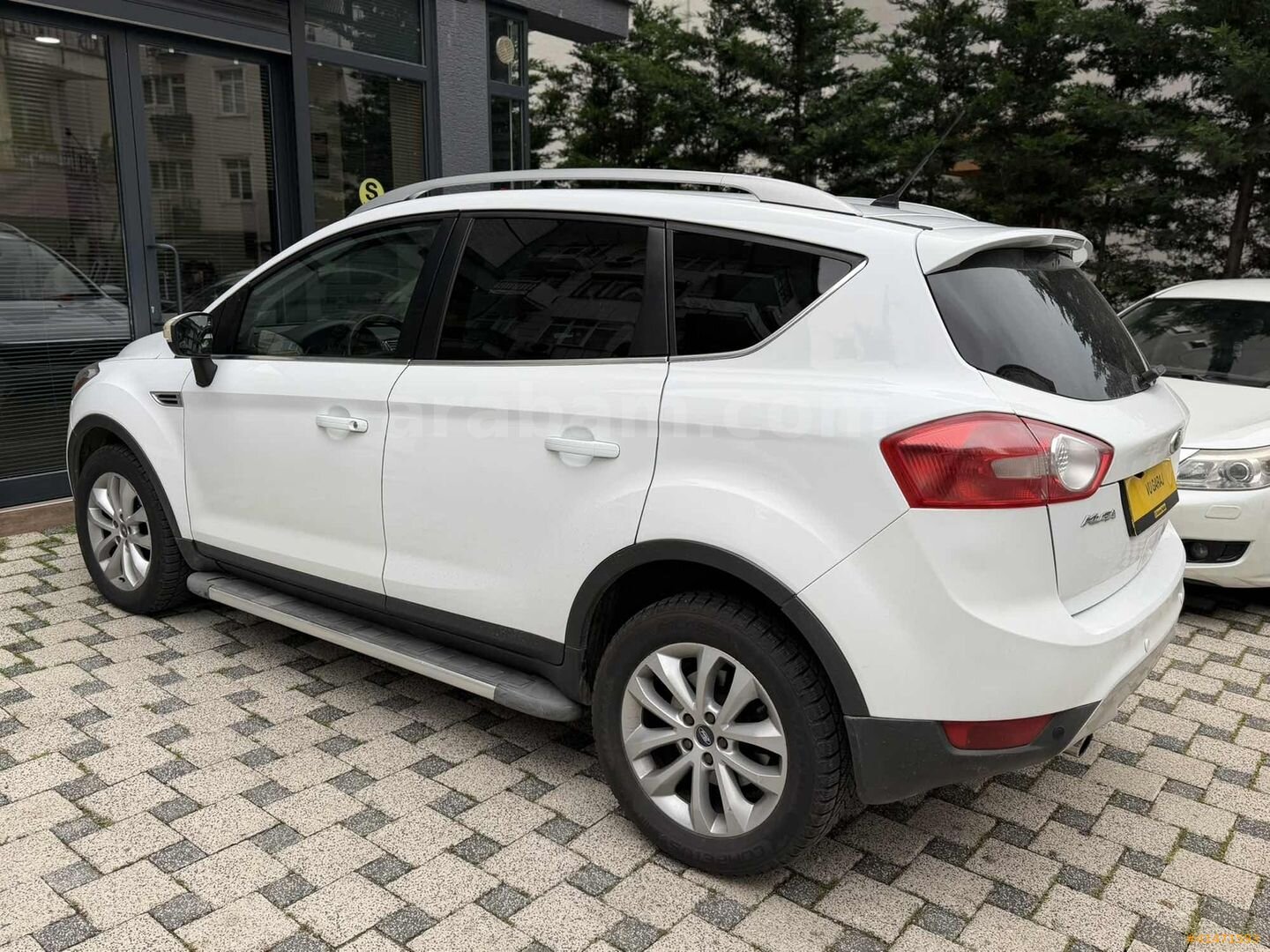 Galeriden Ford Kuga 2.0 TDCi Titanium 2011 Model İstanbul 286.000 km Beyaz 7