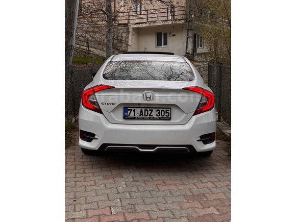 Sahibinden Honda Civic 1.6i VTEC Eco Executive 2017 Model 