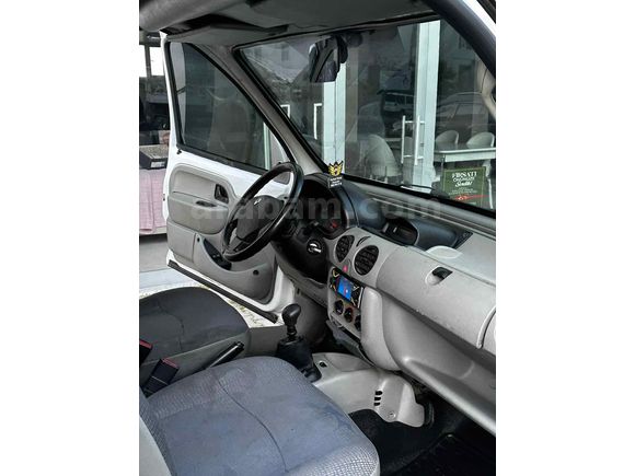 Galeriden Renault Kangoo 1.9 D 2003 Model Bitlis