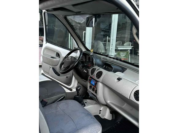 Galeriden Renault Kangoo 1.9 D 2003 Model Bitlis