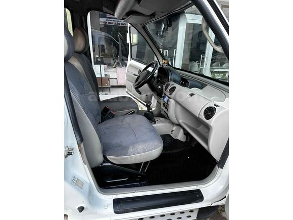 Galeriden Renault Kangoo 1.9 D 2003 Model Bitlis