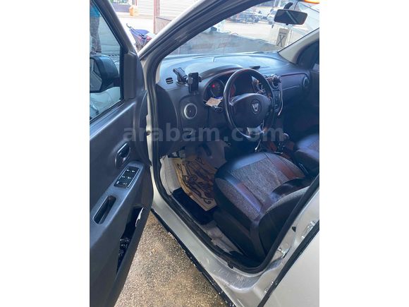 Sahibinden Dacia Lodgy 1.5 dCi Stepway 2015 Model 