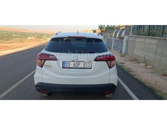 Sahibinden Honda HR-V 1.5 i-VTEC Executive 2017 Model