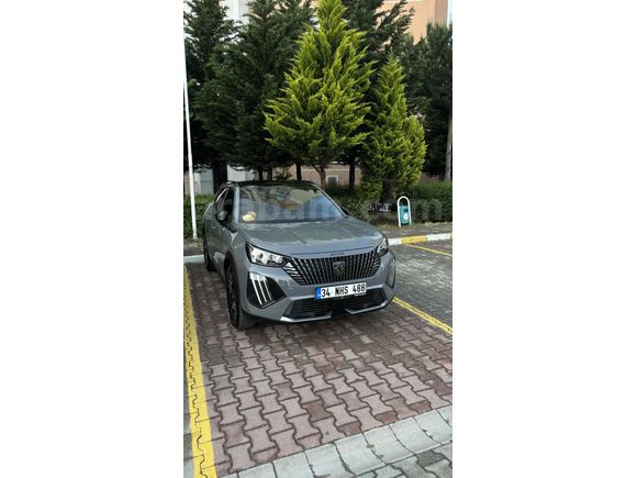 Sahibinden Peugeot 2008 1.2 PureTech Allure 2023 Model 