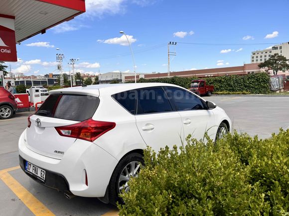 Sahibinden Toyota Auris 1.6 Active 2013 Model 