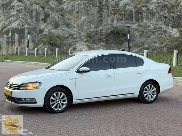 2012!!! 147 BİNDE!!! HATASIZ DEĞİŞENSİZ!!! 1.4 TSİ PASSAT