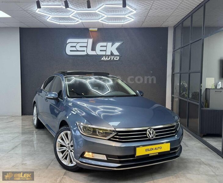 2018 19 ÇIKIŞLI PASSAT 1.4 TSI CAM TAVANLI HATASIZ 70.000 KM DE