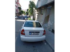 Sahibinden Hyundai Accent 1.3 LX World Cup Special Edition 2001 Model  342.000 km Beyaz