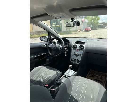 Emsalsiz Temizlikte Opel Corsa 