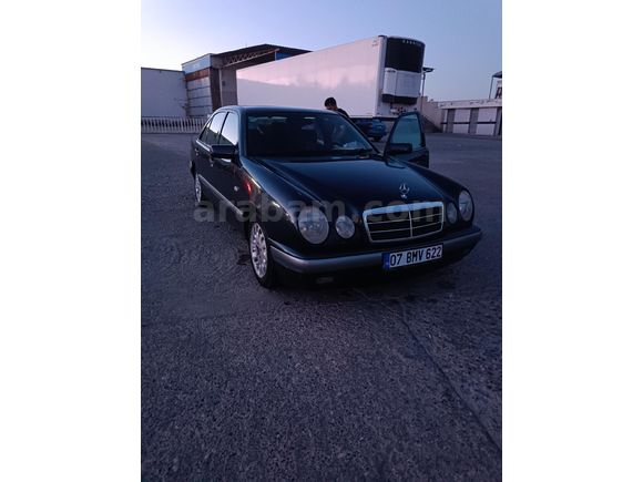 Sahibinden Mercedes - Benz E 200 Classic 1996 Model