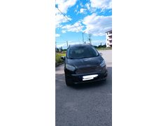 Sahibinden Ford Tourneo Courier 1.6 TDCi Titanium Plus 2015 Model