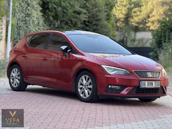 VEFA'DAN-CAM TAVAN-LED FAR-ALCANTRA KOLTUK-GERİ GÖRÜŞ-CARPLAY