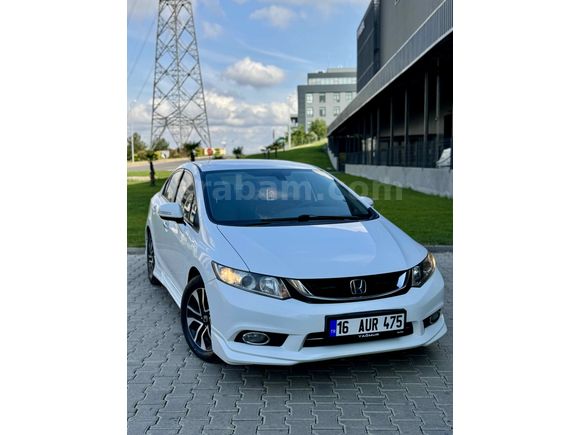 Sahibinden Honda Civic 1.6i VTEC Eco Premium 2015 Model 