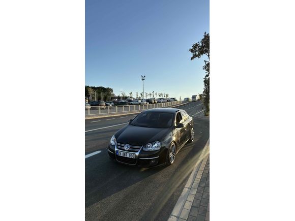 Sahibinden Volkswagen Jetta 1.6 FSi Comfortline 2006 Model  227.XXX km Siyah