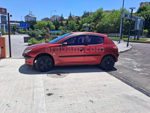 Sahibinden Peugeot 206 1.4 XR 2000 Model  299.000 km Kırmızı