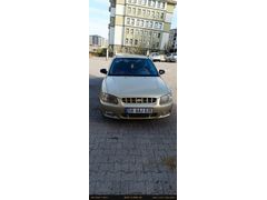 Sahibinden Hyundai Accent 1.5 GLS 2001 Model  126.000 km Altın