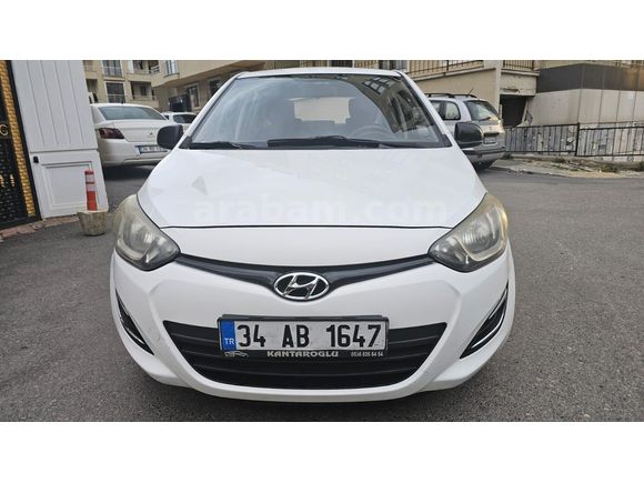 Galeriden Hyundai i20 TEMI, OTOMOTIK ARAC1.4 CVVT Jump 2014 Model Rize
